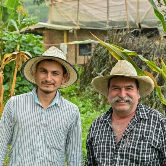 KOLUMBIEN | ARNULFO LEGUIZAMO