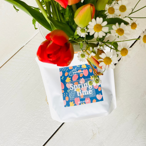 springtime-coffee-and-tulips